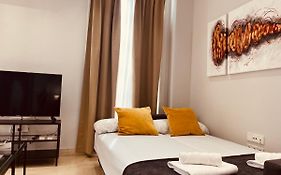 Bet Apartments - Central Market Apartments